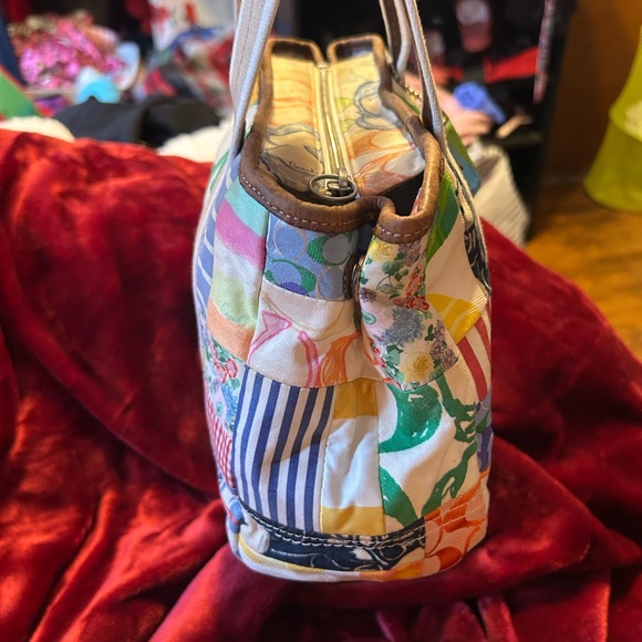 Gorgeous Vintage COACH 10454 Patchwork Handbag Multicolor Canvas & Leather Y2K - Picture 3 of 13